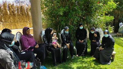 العشرات من فناني الخزف يودعون جثمان السويسرية عاشقة مصر