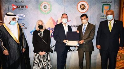 وزير الرياضة يشهد حفل افتتاح البطولة العربية للرماية