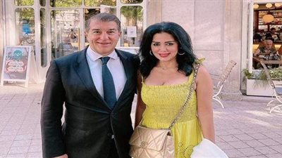 رانيا يوسف عن كواليس صورها مع رئيس برشلونة: «طلب يتصور معايا» | فيديو