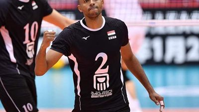 عبدالله عبد السلام: طائرة الأهلي مرت بظروف صعبة وحصدنا لقب الدوري عن استحقاق