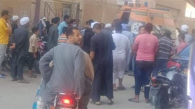 الصور الأولى لـ نقل ضحايا ومصابي مجزرة قنا