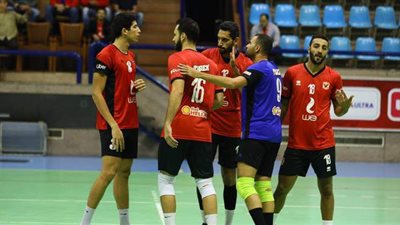 أخبار الرياضة: طائرة الأهلي تهزم الزمالك.. إيقاف لاعب الترجي.. عبد الحفيظ يفرض حظرا إعلاميا.. آخر تطورات إصابة أفشة