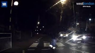 بالفيديو والصور.. سائق يتجنب دهس رجل في اللحظة الأخيرة