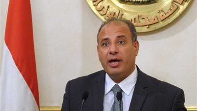 أحياء الإسكندرية تشن حملات لإزالة التعديات بالطرق