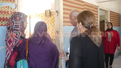 بالصور.. وكيل «صحة الفيوم» يتفقد مدارس التمريض