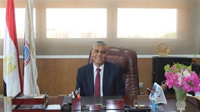 اتحاد الجامعات العربية يشيد بأنشطة جامعة جنوب الوادي