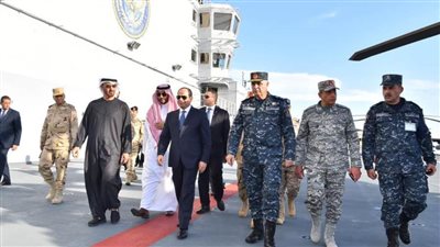 رسائل ولي عهد أبو ظبي من قاعدة برنيس العسكرية.. أبرزها قدرات مصر قوة للعرب جميعا