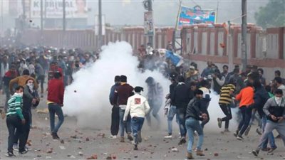 احتجوا على قانون لتهميش المسلمين.. اعتقال 30 طالبا في الهند