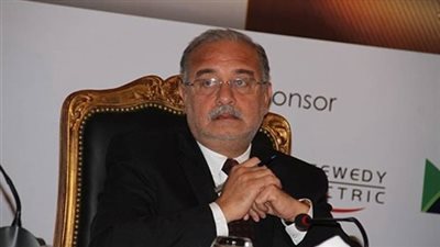 رئيس الوزراء يوجه بإعطاء نصف يوم إجازة غدا للمشاركة بالانتخابات