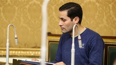 برلماني: «مشكلتنا إن إحنا باصين للملاليم اللي بياخدها الموظفين»