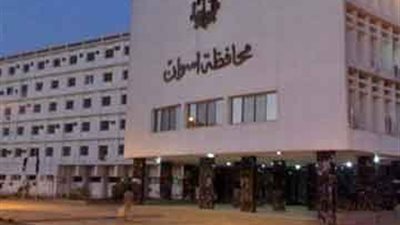 فرق تطوعية من الهلال الأحمر تشارك في تعامد الشمس بأسوان