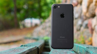 توقعات بمبيعات 44.2 مليون جهاز «آي فون» في الربع الثالث