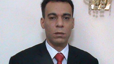 القنصلية فى عدن تتابع محاولات الإفراج عن مصريين