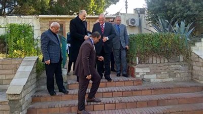 محافظ القاهرة يتابع سير امتحانات منتصف العام للشهادة الإعدادية | صور 