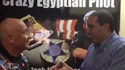 بالفيديو.. عمرو خالد يدعو لتحطيم اليأس خلال لقائه «الطيار المجنون»