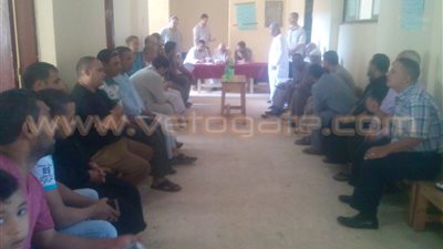 بالصور.. مدرسة بالمنوفية تستغل إجازة ذكرى أكتوبر في انتخاب مجلس الأمناء