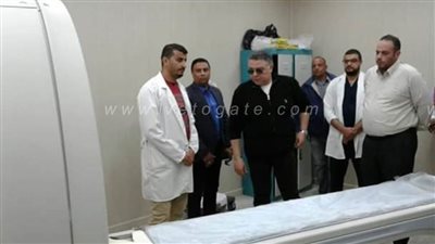 محافظ البحر الأحمر يتفقد مستشفى جراحات اليوم الواحد بمرسى علم