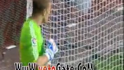 بالفيديو.. ديبورتيفو يفوز بثلاثية نظيفة على فالنسيا بالليجا