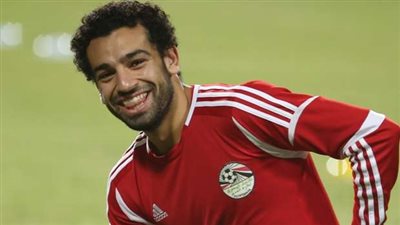 صحيفة إيطالية تتغزل بمسيرة صلاح مع الفراعنة