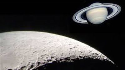 القمر يقترن بالكوكب الذهبي.. الليلة