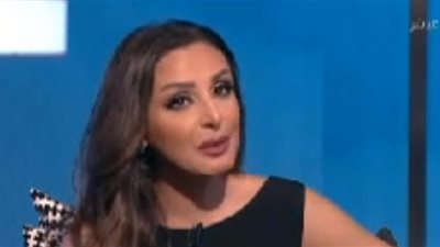 بالفيديو.. عمرو أديب تخصص غزل على الهواء.. الإعلامي لــ«أنغام»: «مفيش حد بيتقدملك إزاي».. يعلق على شعر رانيا بدوي.. وصلة «معاكسة» مع غادة عبد الرازق.. وأصالة: أنت شيء أسا