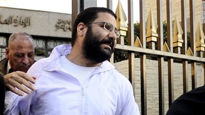 ننشر نص الحكم على علاء عبد الفتاح في قضية 