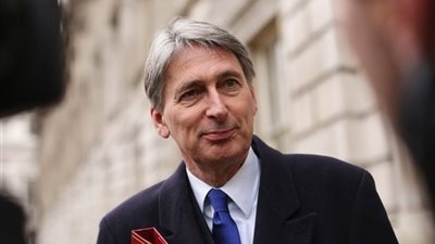 «هاموند»: يجب أن تعمل بريطانيا مع الشركاء لمواصلة النمو العالمي