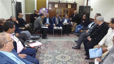 القوى العاملة بالشرقية تبحث تصور تعديل خطة مكاتب العمل بالمحافظة