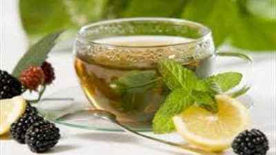 استشاري سمنة: زيت العرعر والشاي الأخضر يقضي على «السلوليت»