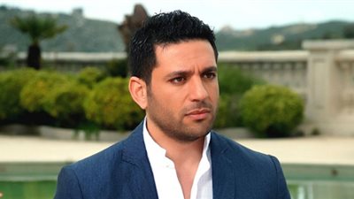 حسن الرداد وشيكو في مكتب «السبكي» لمعرفة آخر إيرادات فيلميهما