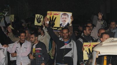 أهالي شبين القناطر يفضون مسيرة ليلية لـ