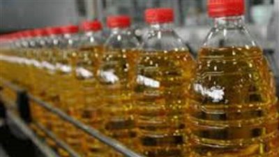 مصادرة 9 أطنان زيت طعام مجهولة المصدر داخل مصنع بالقليوبية