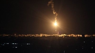 مصرع شخص وإصابة سيدتين جراء سقوط قذيفة هاون على منزل بالشيخ زويد