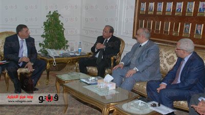 بالصور.. 184 مليون جنيه لاستكمال مشروعات البنية الأساسية بأسيوط