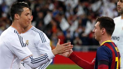 رونالدو وميسي ونيمار يتصدرون قائمة المرشحين لـ«الكرة الذهبية»