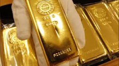 الذهب يرتفع 1.2% بانخفاض الدولار وزيادة الطلب