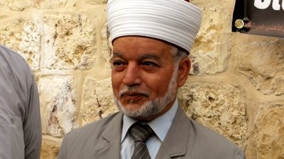 الجامعة العربية ومنظمة التعاون الإسلامى تدينان اعتقال مفتى القدس