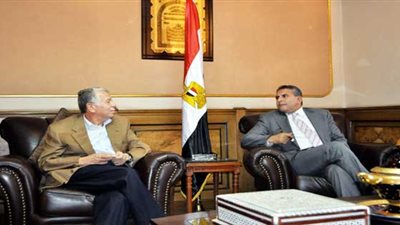 «الرياضة» لرئيس الأهلي: «ادفع ديون ناديك.. وبعدين اتكلم»!