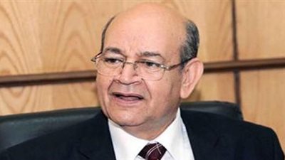 محافظ الجيزة السابق يتكرم في اليوم العالمى للمسن