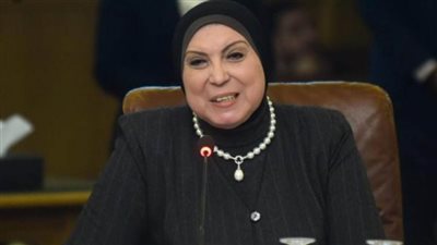 وزيرة الصناعة: الحكومة حريصة على المشاركة بجناح متميز في معرض 