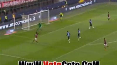 بالفيديو.. كاكا يتقدم بالهدف الأول للميلان في مرمى أتلانتا