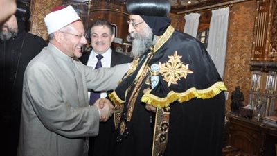 تقسيم أبواب الكاتدرائية لدخول الزوار.. اليوم