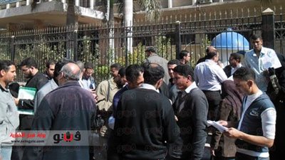 معلمو تظلمات الشرقية يطالبون مرسى بتثبيتهم