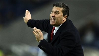 بيسيرو يطالب بتحديث الأجهزة الطبية فى الأهلي