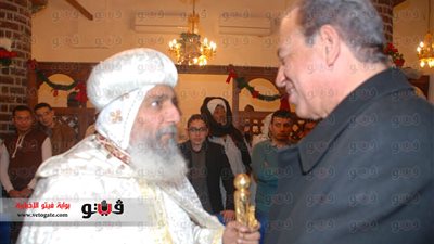 بالصور.. محافظ أسيوط يواصل زياراته للكنائس وتقديم التهاني للأقباط بعيد الميلاد