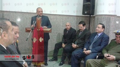 بالصور.. محافظ الدقهلية والقوى السياسية يهنئون الأقباط بعيد الميلاد