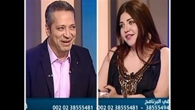 بالفيديو.. «ضيفة» تحرج «تامر أمين» بـ «سؤال صادم» على الهواء