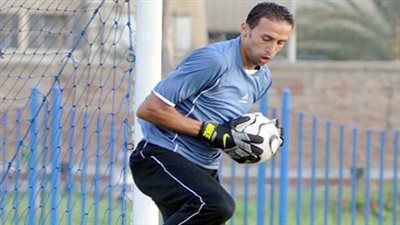 الزمالك ينفى التفاوض مع حارس سموحة لخلافة الشناوى