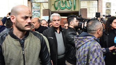 وصول دلال عبدالعزيز ودنيا والإبراشي إلى مصطفي محمود لوداع ماجدة| فيديو