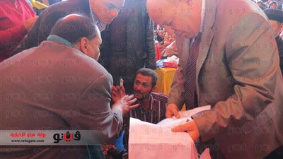 بالصور.. محافظ بورسعيد يعد بإنهاء أزمة المرافق بسهل الطين